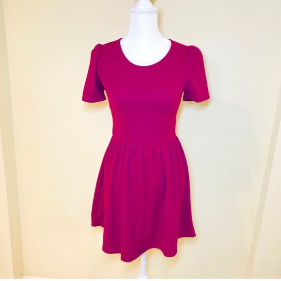 PLUM FLARE DRESS - Picture 6 of 6